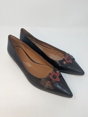 Coach Black Leather Pointed Toe Ballet Flats Floral Applique Size 9.5